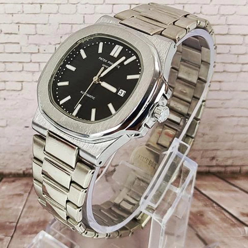 ساعت مچی عقربه‌ای مردانه مدل ناتیلوس بندفلزی کد Patek Philippe NAUTILUS 